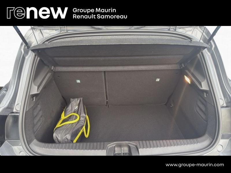 RENAULT Clio d’occasion à vendre à SAMOREAU chez DPL - GARAGE DU CENTRE (Photo 9)