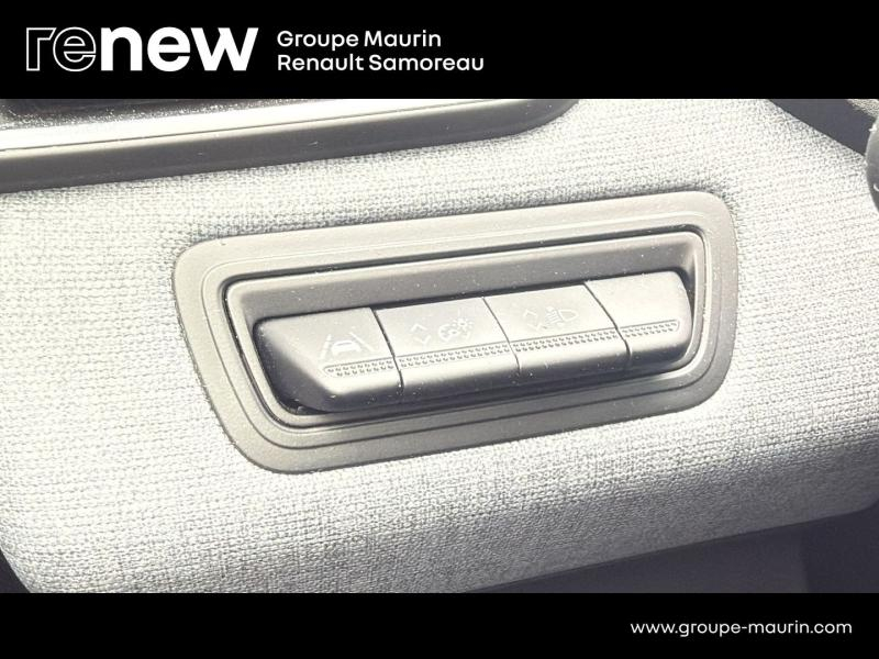RENAULT Clio d’occasion à vendre à SAMOREAU chez DPL - GARAGE DU CENTRE (Photo 17)