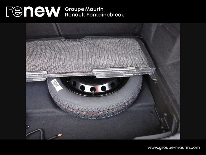 RENAULT  d’occasion à vendre à SAMOREAU chez DPL - GARAGE DU CENTRE (Photo 16)