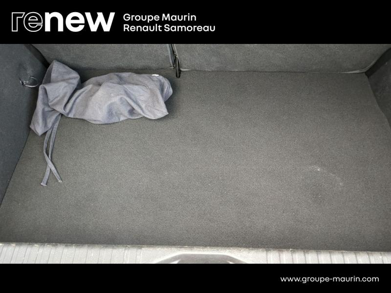 RENAULT Clio d’occasion à vendre à SAMOREAU chez DPL - GARAGE DU CENTRE (Photo 9)
