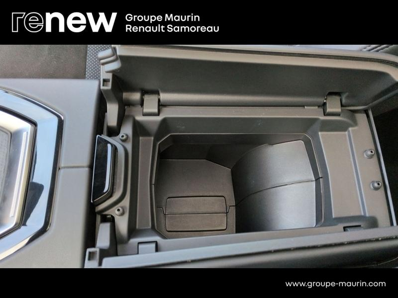 RENAULT  d’occasion à vendre à SAMOREAU chez DPL - GARAGE DU CENTRE (Photo 13)