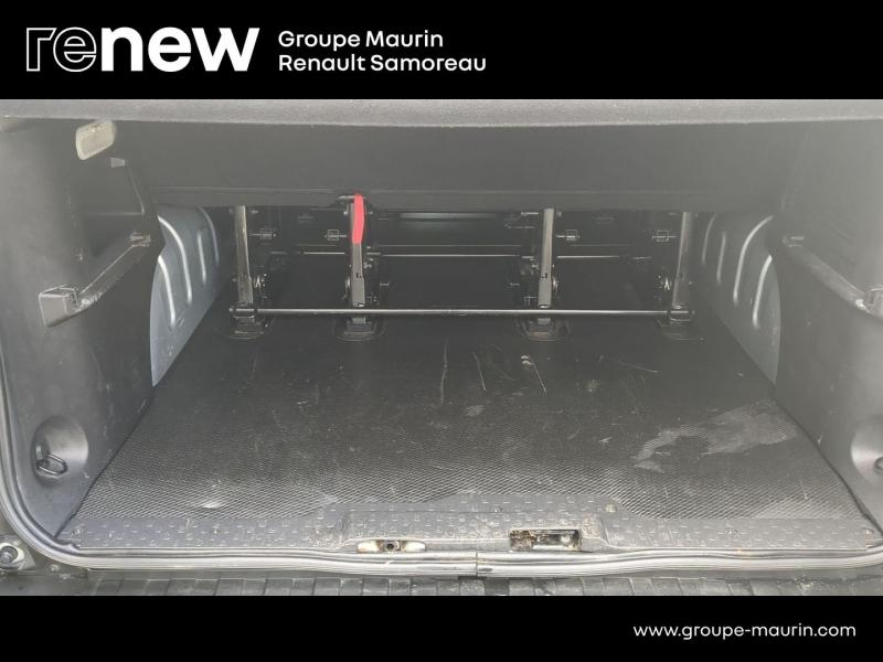RENAULT Trafic Combi d’occasion à vendre à SAMOREAU chez DPL - GARAGE DU CENTRE (Photo 8)