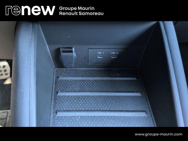 RENAULT  d’occasion à vendre à SAMOREAU chez DPL - GARAGE DU CENTRE (Photo 13)