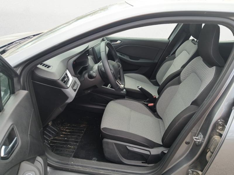 RENAULT Clio d’occasion à vendre à SAMOREAU chez DPL - GARAGE DU CENTRE (Photo 10)